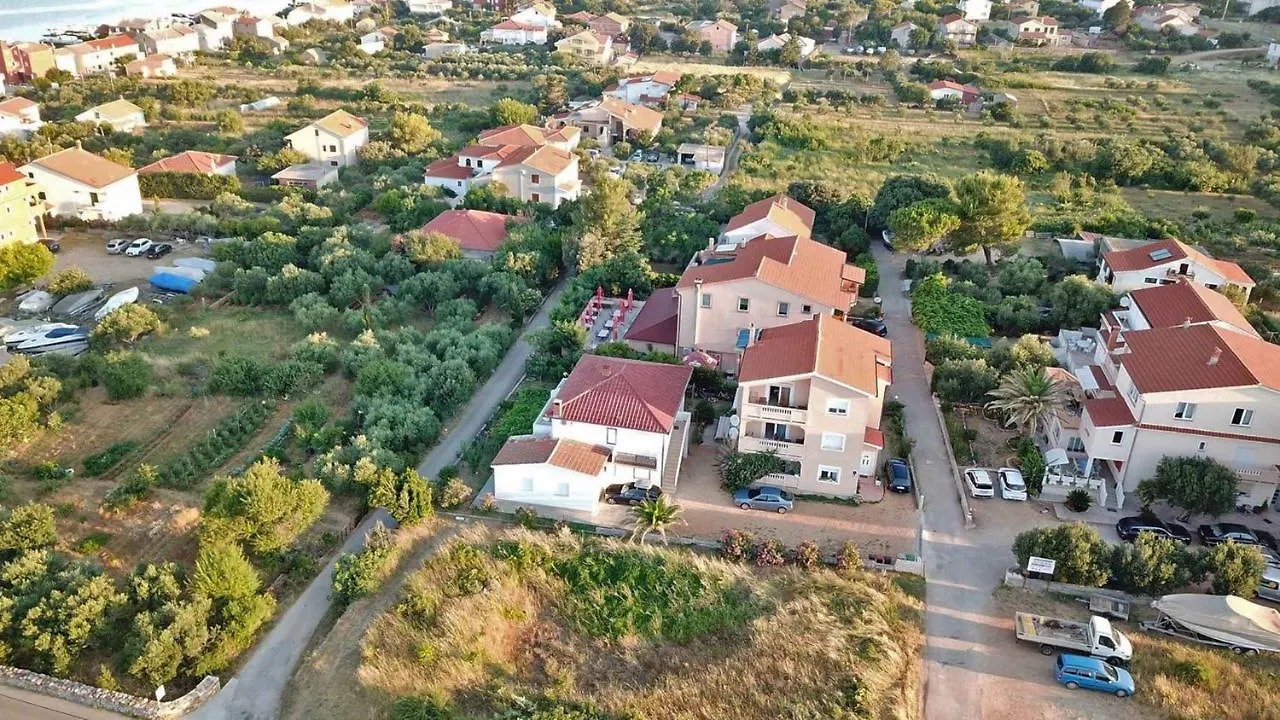 Apartment In Barbat/Insel Rab 16122 Barbat na Rabu