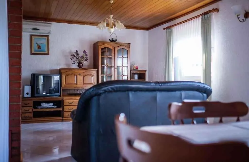 Apartment In Barbat/Insel Rab 16122 Barbat na Rabu