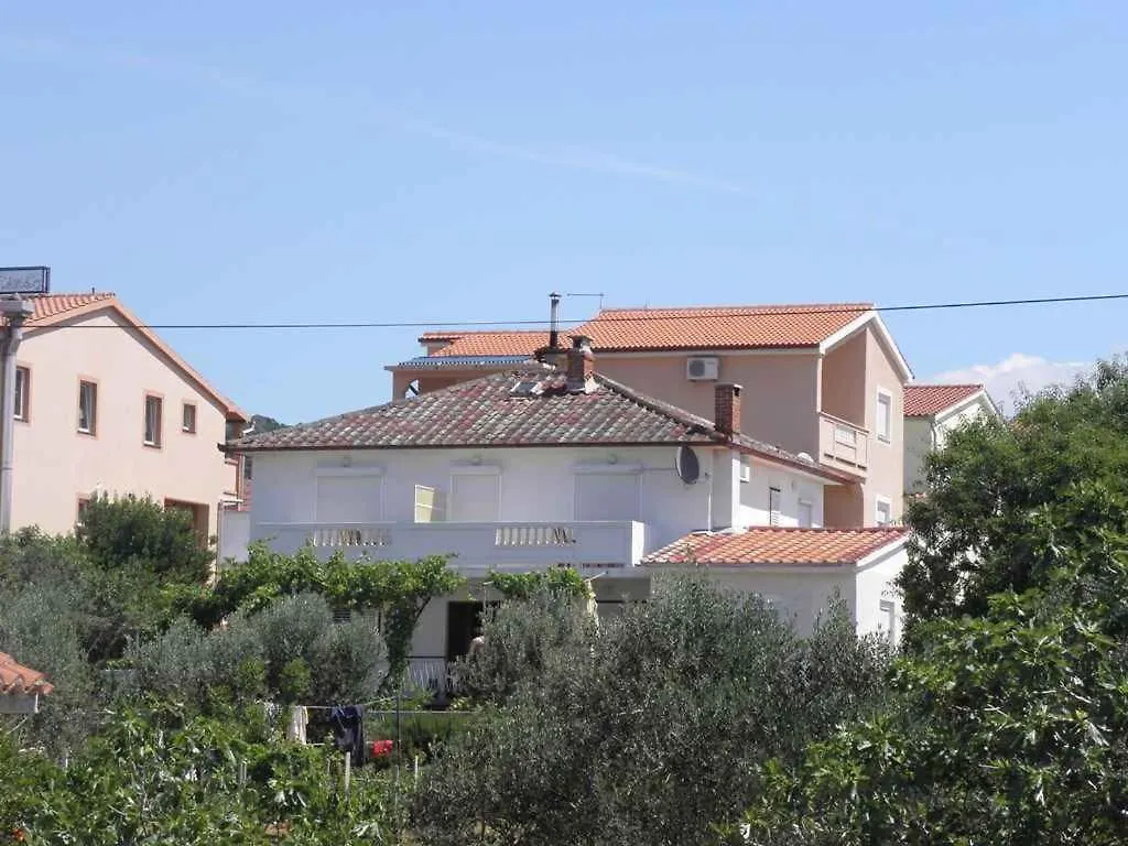 Apartment In Barbat/Insel Rab 16122 Barbat na Rabu